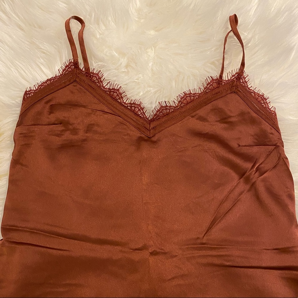 Lace trim tank top
